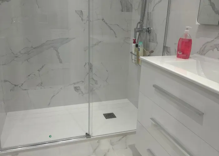 Appartement Riscal 94 *